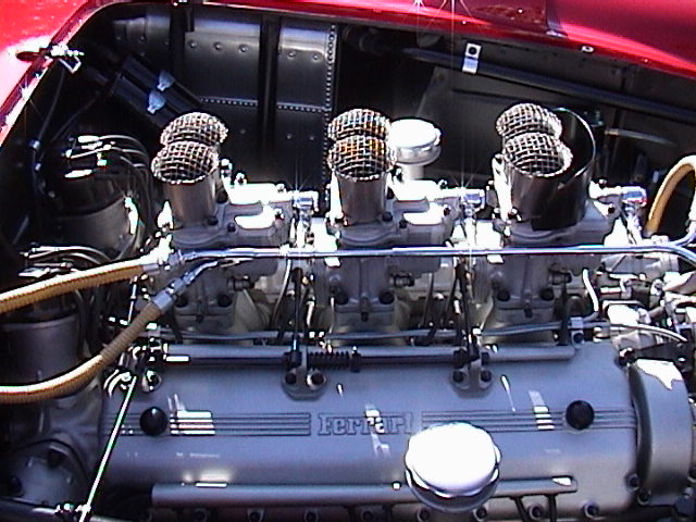 Ferrari_Engine.JPG
